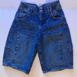 We The Free Extreme Measures Barrel Short-Size 25 EUC